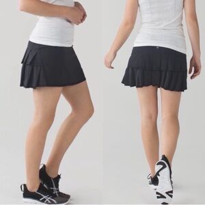 Lululemon Run Pace Setter Skirt - size 6 activewear tennis pickle ball skirt